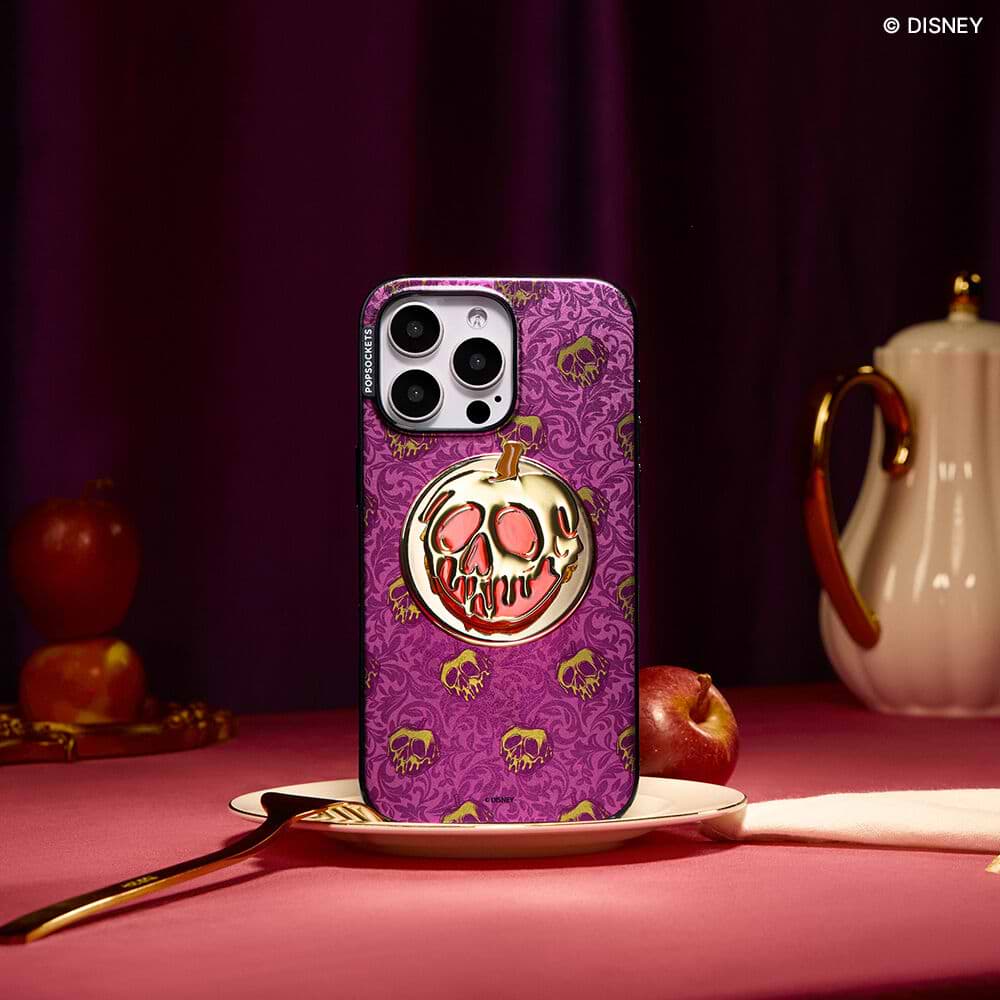 Essence of Evil Queen — iPhone 15 Pro Max MagSafe Case - US 40043