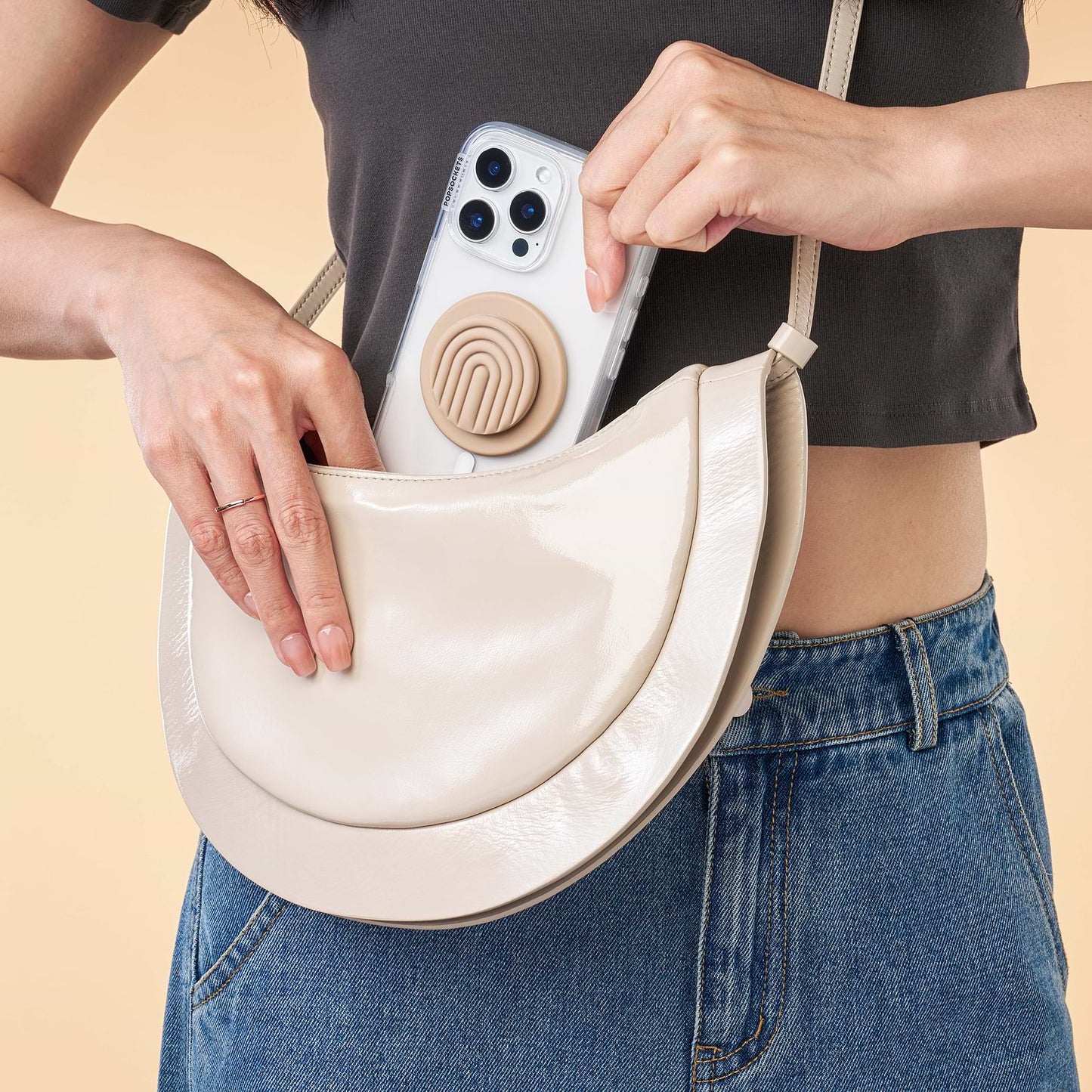 PopOut Latte Curves — MagSafe PopGrip - US 75425